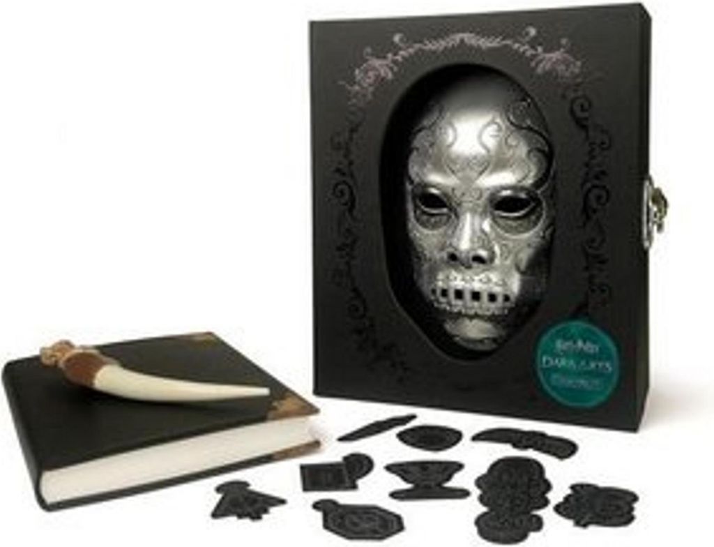 Harry Potter Dark Arts Collectible Set