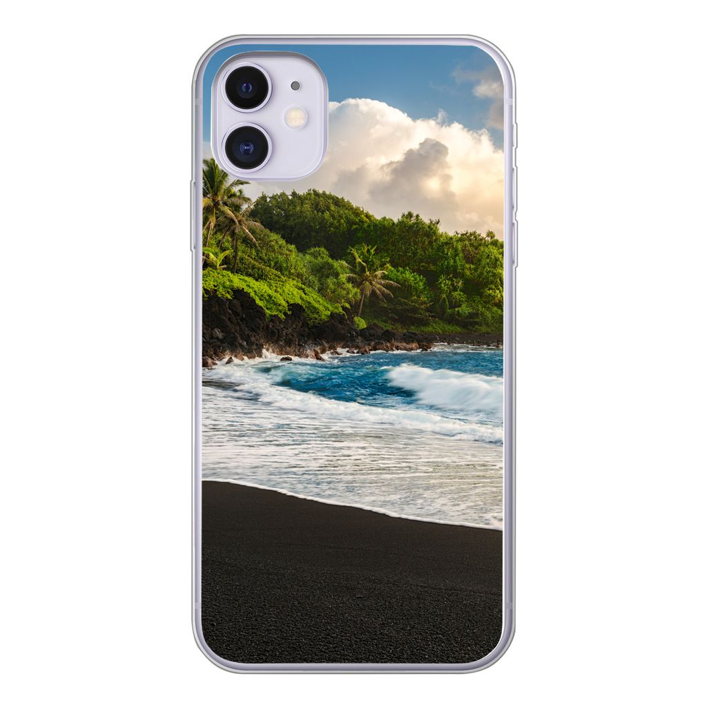 MuchoWow Handyhülle Schutzhülle Hülle für iPhone 11 Ein schwarzer Sandstrand auf Hawaii Silikon Softcase Handy Hülle - Handytasche
