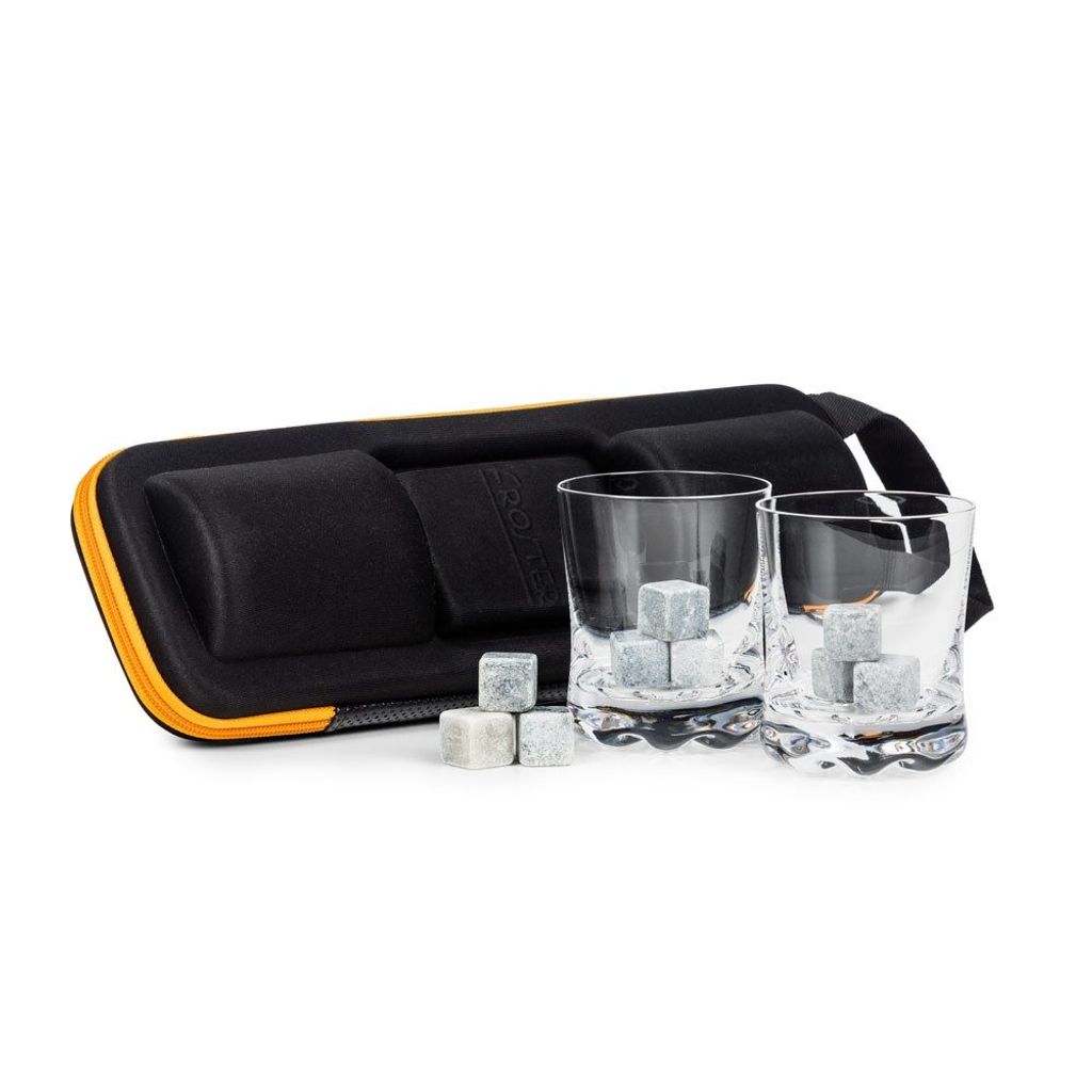 Whisky-Liebhaber-Set aus Gläsern und Getränkewürfeln