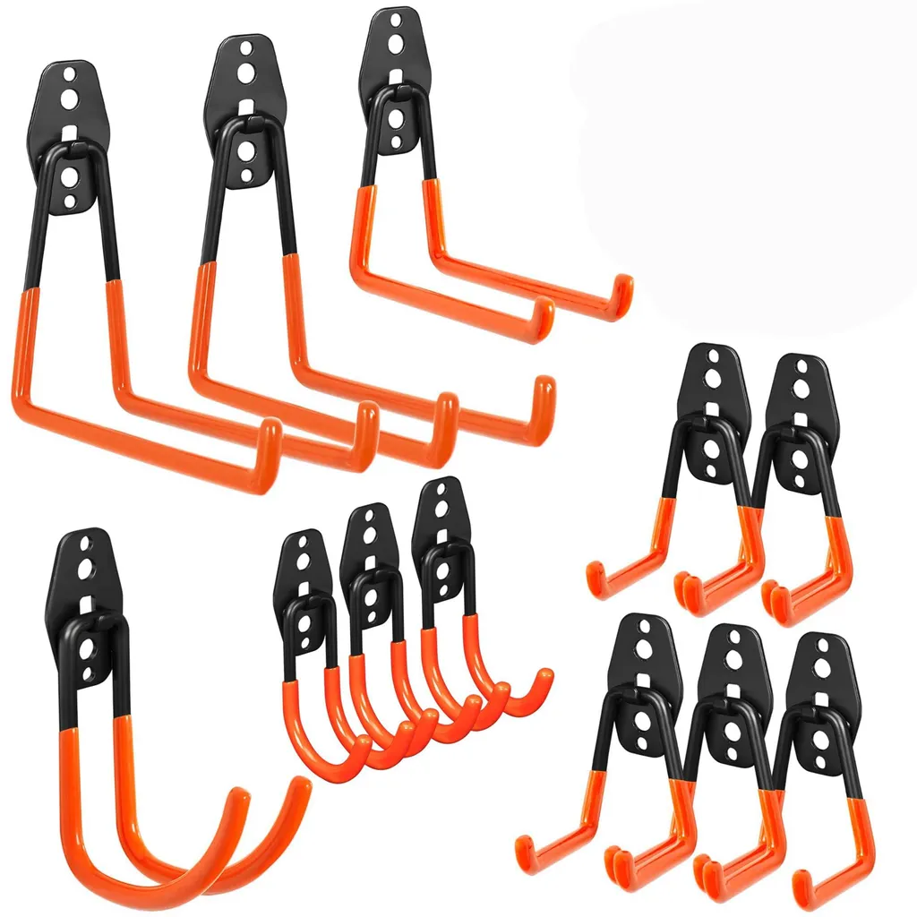 Crochets muraux pour skateboard et outils de jardin - Organisation garage