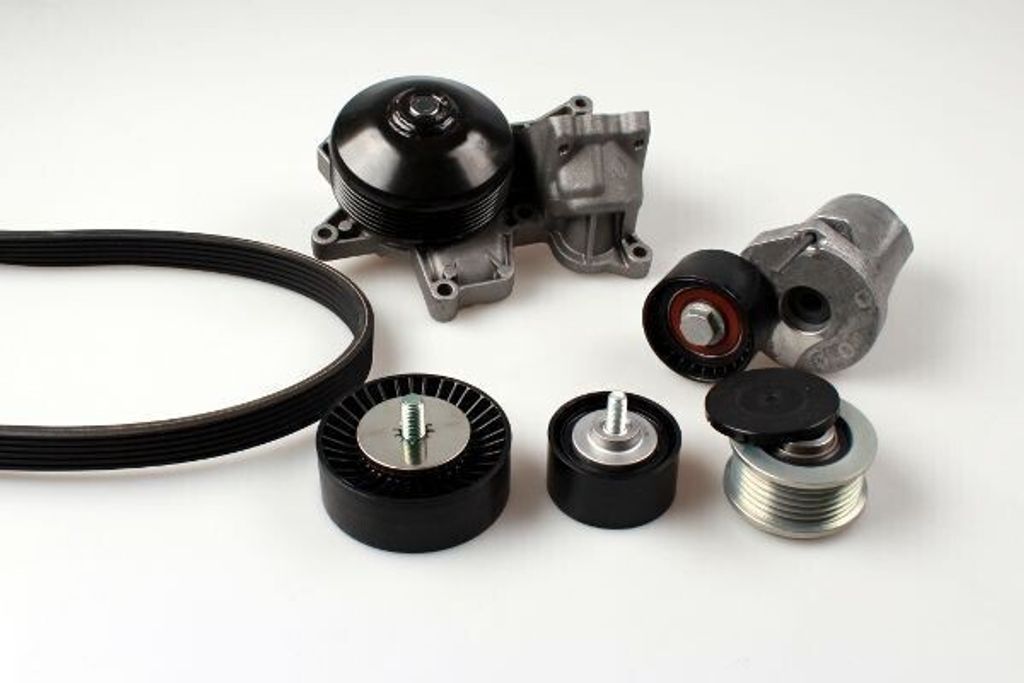 HEPU PK04212 Wasserpumpe + Keilrippenriemensatz für BMW 3 Touring (E91) 3 Limousine (E90) 1 Schrägheck (E87) 5 Limousine (E60) 5 Touring (E61) X3