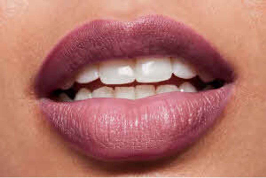 AVON Ultra Creamy Lippenstift 52 Pinched Pink