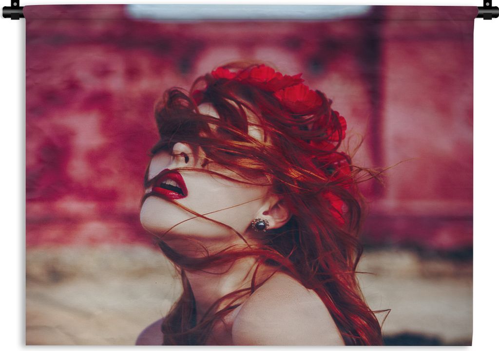MuchoWow Wandteppich Wandbehang Schloss - Rot - Frau - Porträt 60x45 cm Tapisserie Dekoration Wandtuch - Das Schlafzimmer
