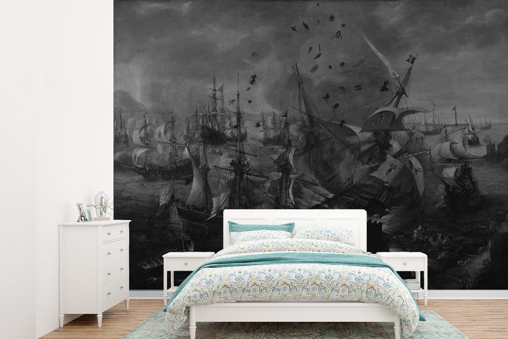 MuchoWow Fototapete für Wohnzimmer oder Schlafzimmer Wandtapete Vinyl Motivtapete Seeschlacht bei Gibraltar in schwarz-weiß - Gemälde von Corn...