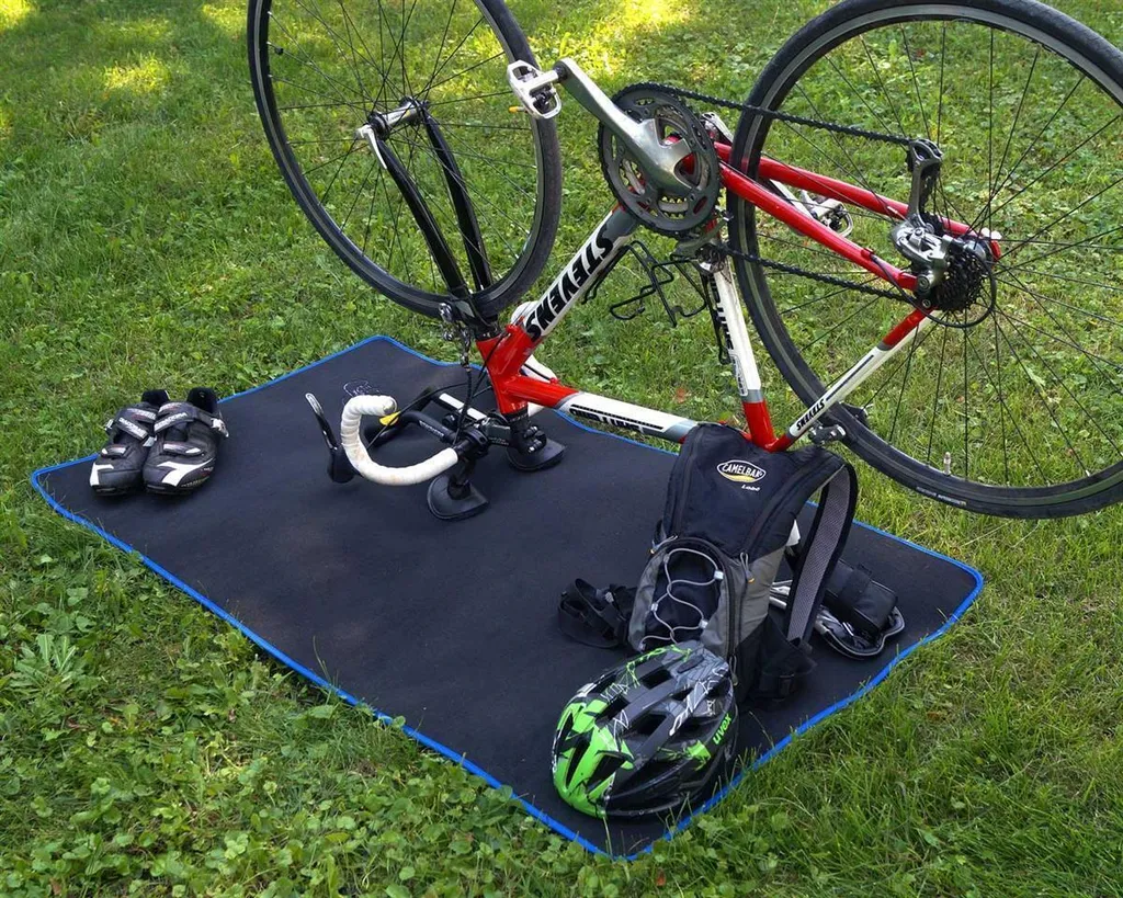 Carpromat®: Tappetino Protettivo per Bici e Tempo Libero - Auto Protetta