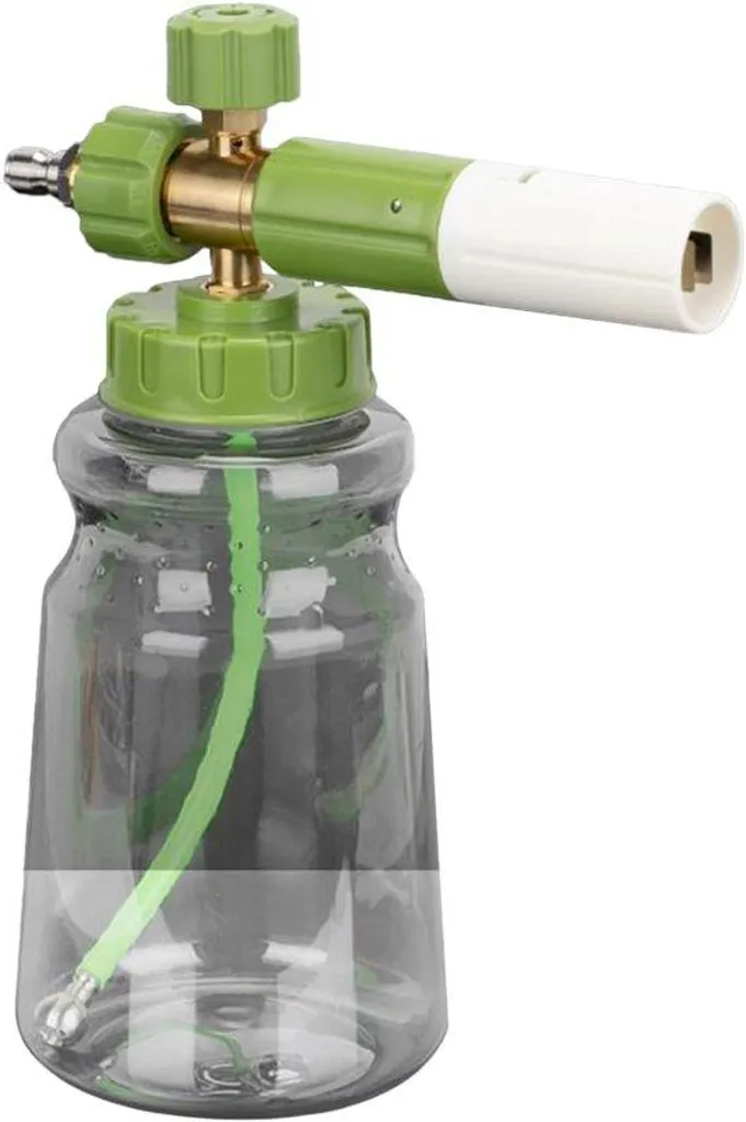 Nettoyage auto sans rayures avec ce pulvérisateur de mousse haute pression
