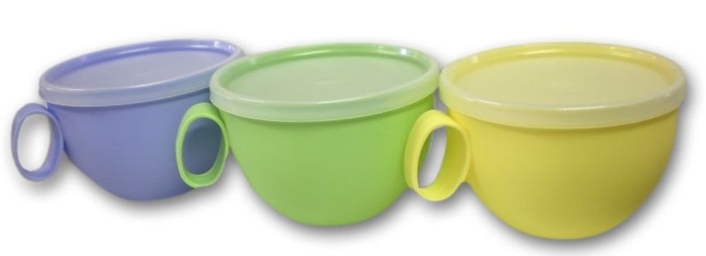 CZ hrnek 600ml XXL s víčkem, plast