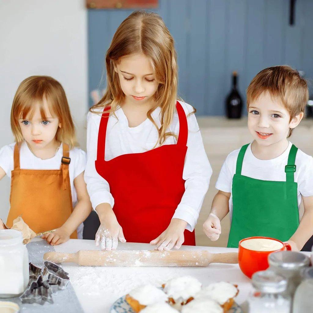 4dílná dětská zástěra s kapsou Dětská nastavitelná zástěra Obrázek produktu 3