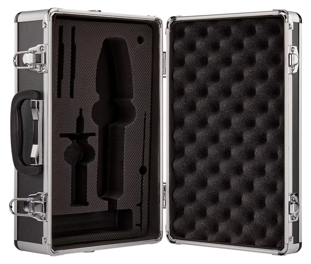 Protection de meuleuse Makita 823294-8 : mallette alu anti-chocs - 4
