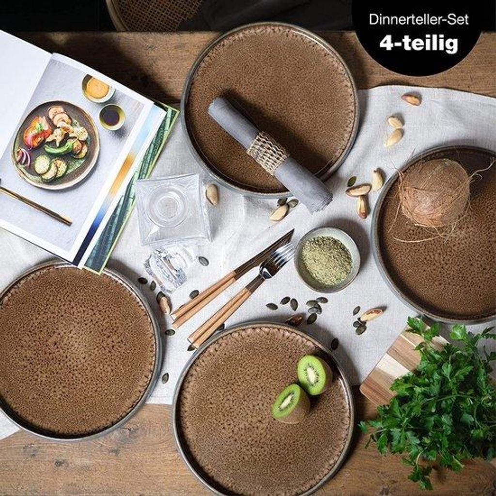 Sushi-Service-Set mit Borden und Schalen