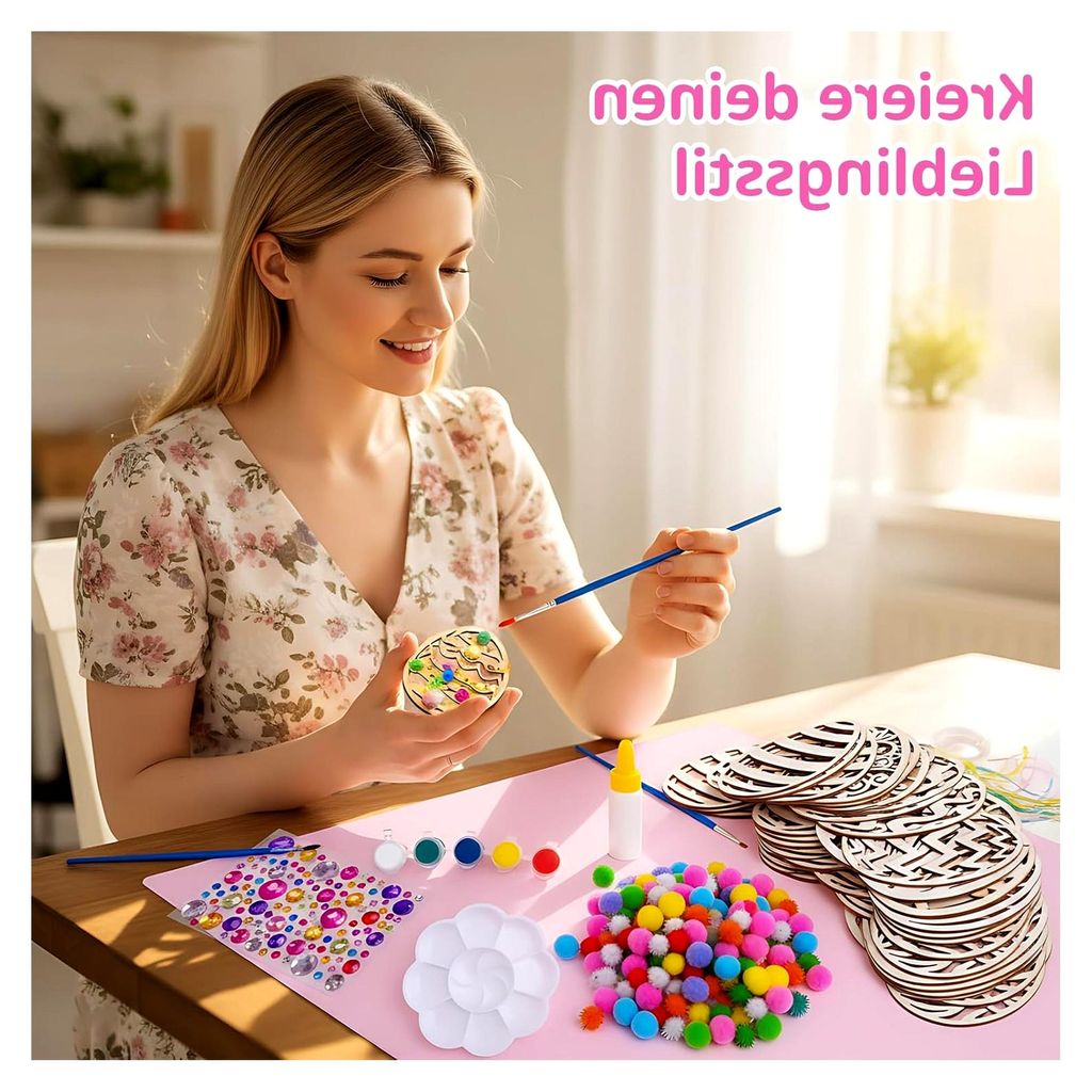 Osterbasteln, Osterdekoration, Holz Ostereier zum Bemalen, 109 Teile Bastelset mit Holzanhängern, Pompons, Deko-Schnur, Strass und Osteraufklebern