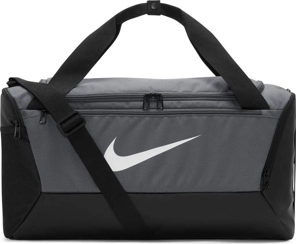 Sac de sport Nike Brasilia 9.5 Gris idéal pour club et fitness