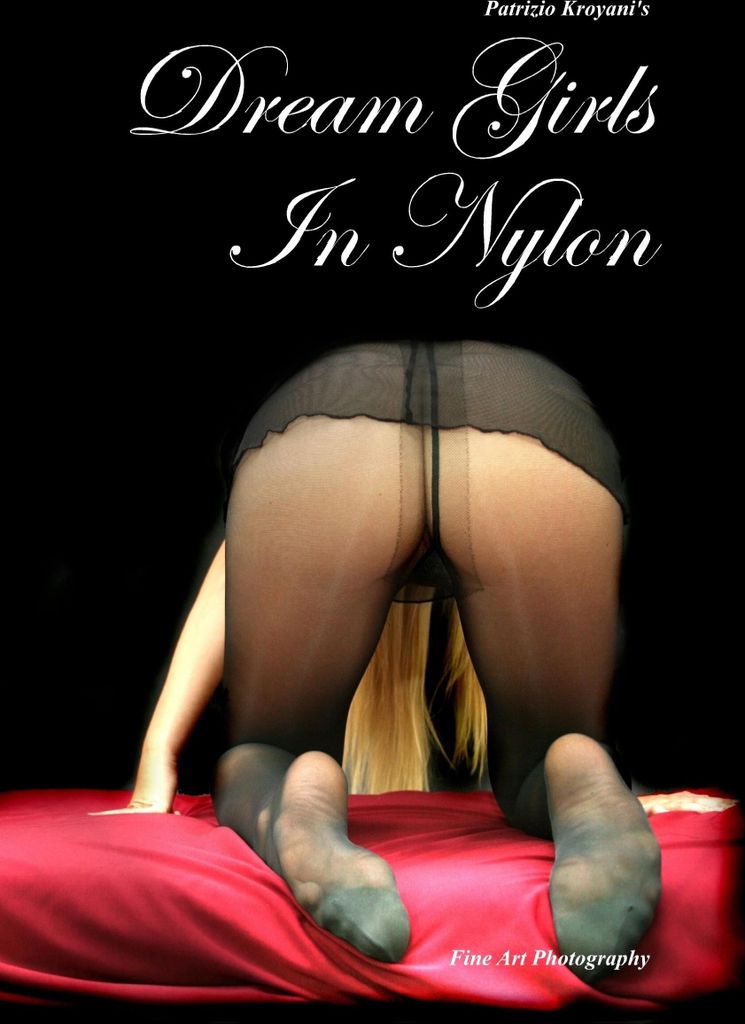 Dream Girls In Nylon