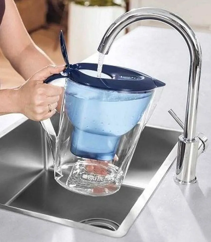 Caraffa Filtrante BRITA Marella + 1 Filtro MAXTRA PRO - 2.4 Litri - 8