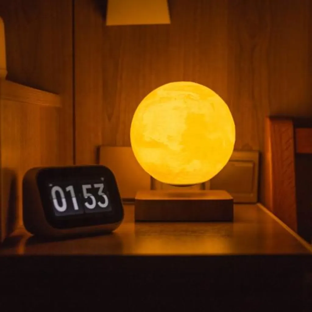 Décoration de bureau originale globe Mars 3D base bois relaxante
