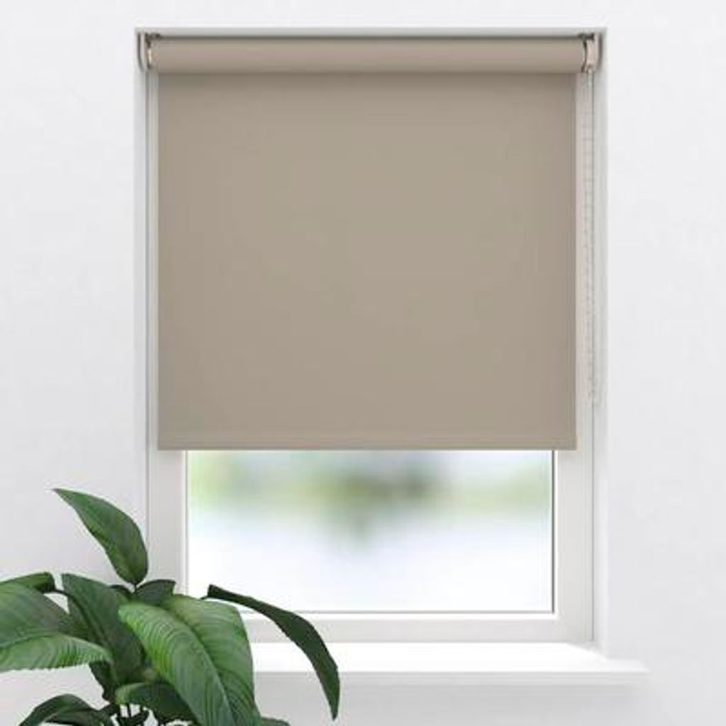 SOLUNA Verdunkelungsrollo colormatch V39 taupe mit farblich abgestimmter Mechanik und Rückseite 200x190 cm inkl. Klemmtr