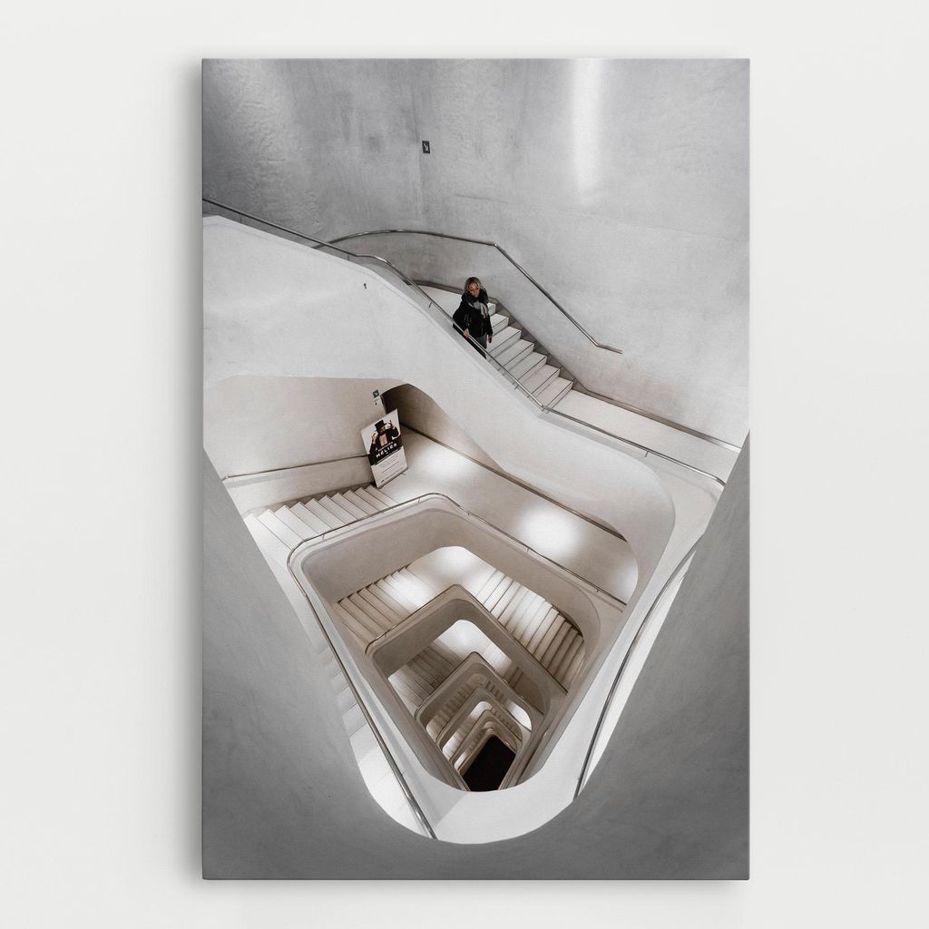 ARTHUB Leinwandbild 50x70 cm, White Stairs Spiral | Wohnzimmerdekoration, Hängende Bilder, Wanddekoration, Heimdekoration, Abstrakte, Optische T...
