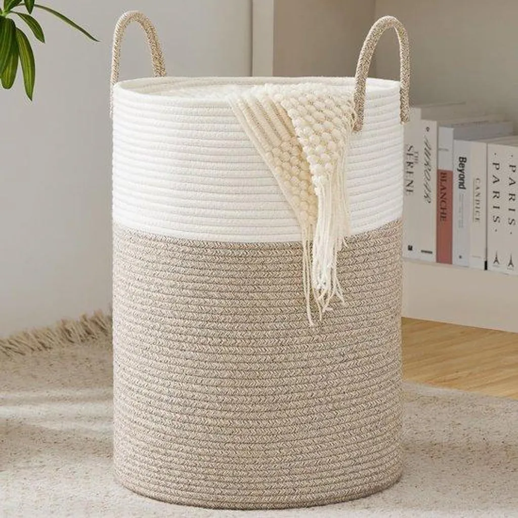 Panier à jouets fait main en coton naturel tressé blanc et marron chic