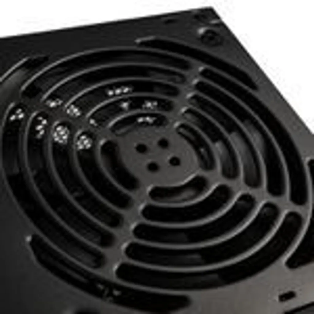Alimentation PC 700W SilverStone Strider Essential pour Ordinateur Fixe - 9