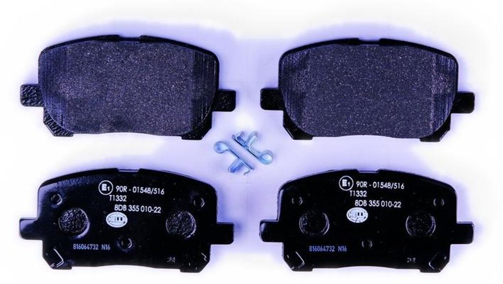 Bremsbelagsatz Scheiben mit Verschleißwarnung 16,7 mm HELLA für TOYOTA AVENSIS