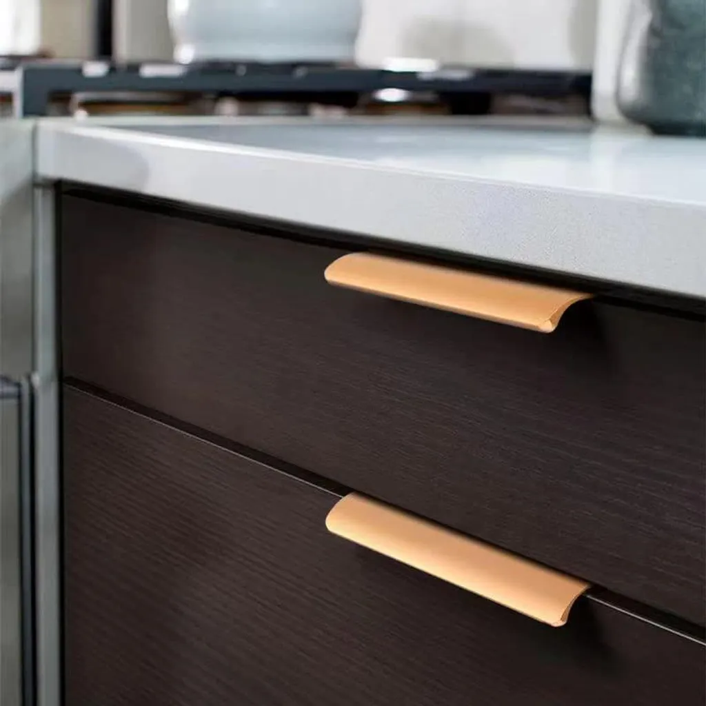 Poignée de Meuble à Encastrer Or Mat 128mm pour Cuisine Moderne