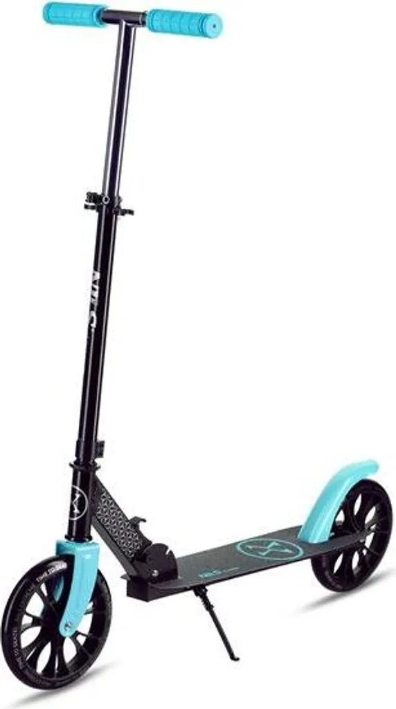 Trottinette NILS Extreme HM1302 noir : finissez-en avec les retards en ville