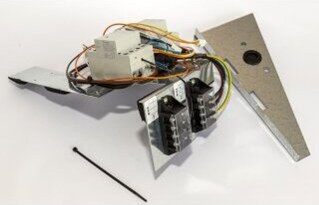 Daikin E0800484-1 Schaltschütz EKHBx3V3