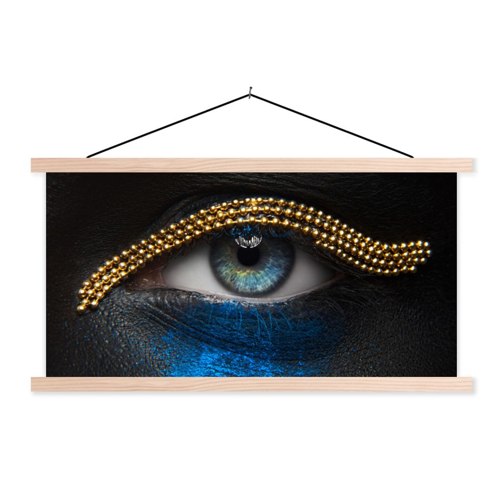 MuchoWow Textilposter Frau - Augen - Make-up - Luxus - Gold 120x60 cm mit holzfarbenen Rahmen - Klemmleiste