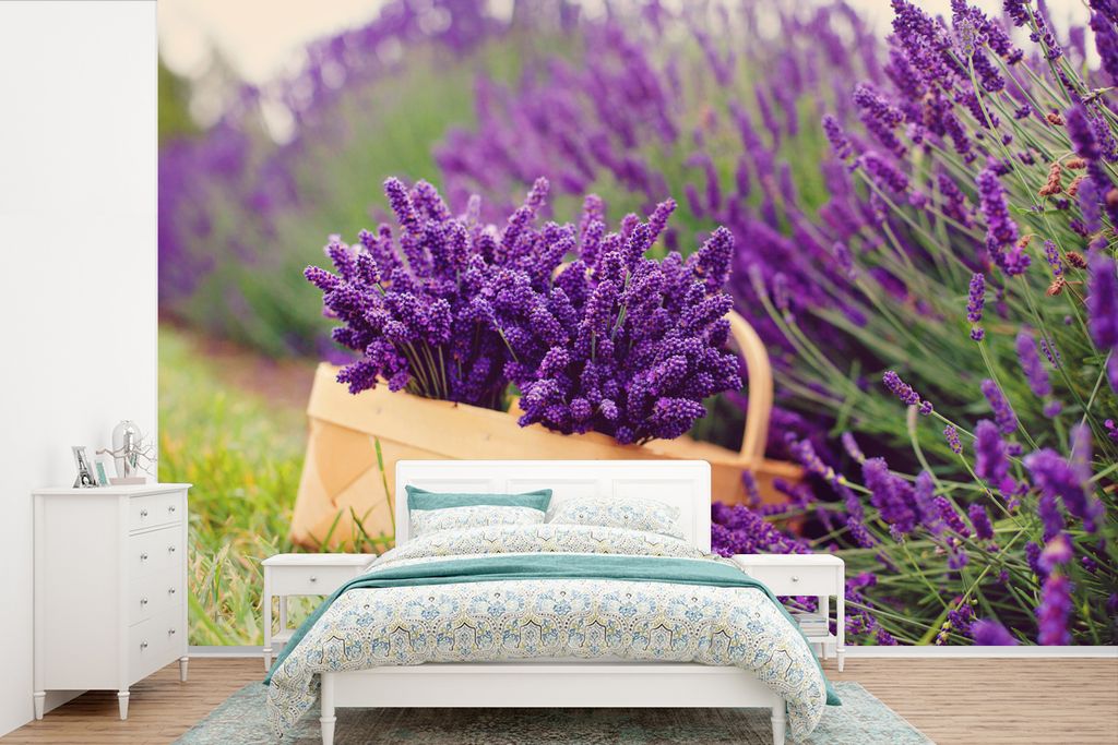 MuchoWow Fototapete für Wohnzimmer oder Schlafzimmer Wandtapete Vinyl Motivtapete Frischer Lavendel in einem Korb - 390x260 cm - Papiertapete