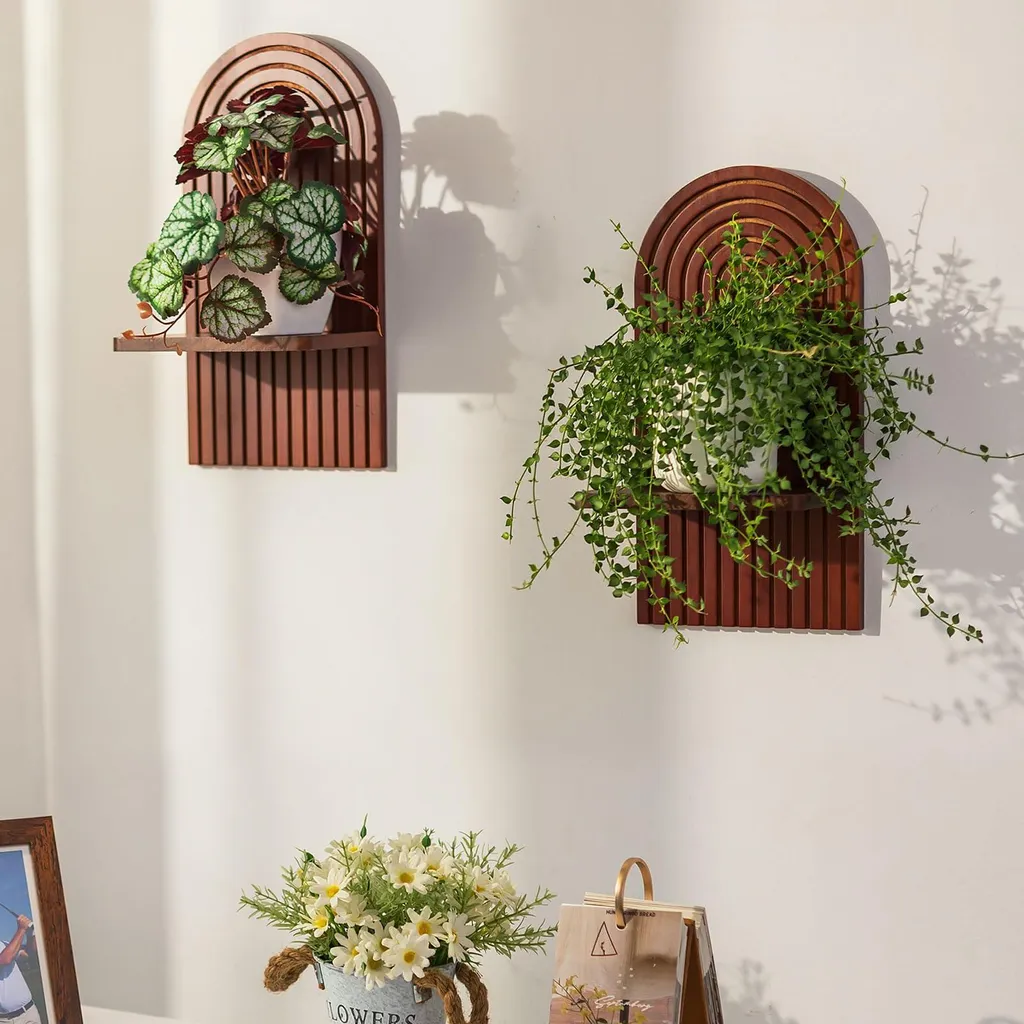 Tablettes suspendues en bois de noyer pour plantes et objets déco