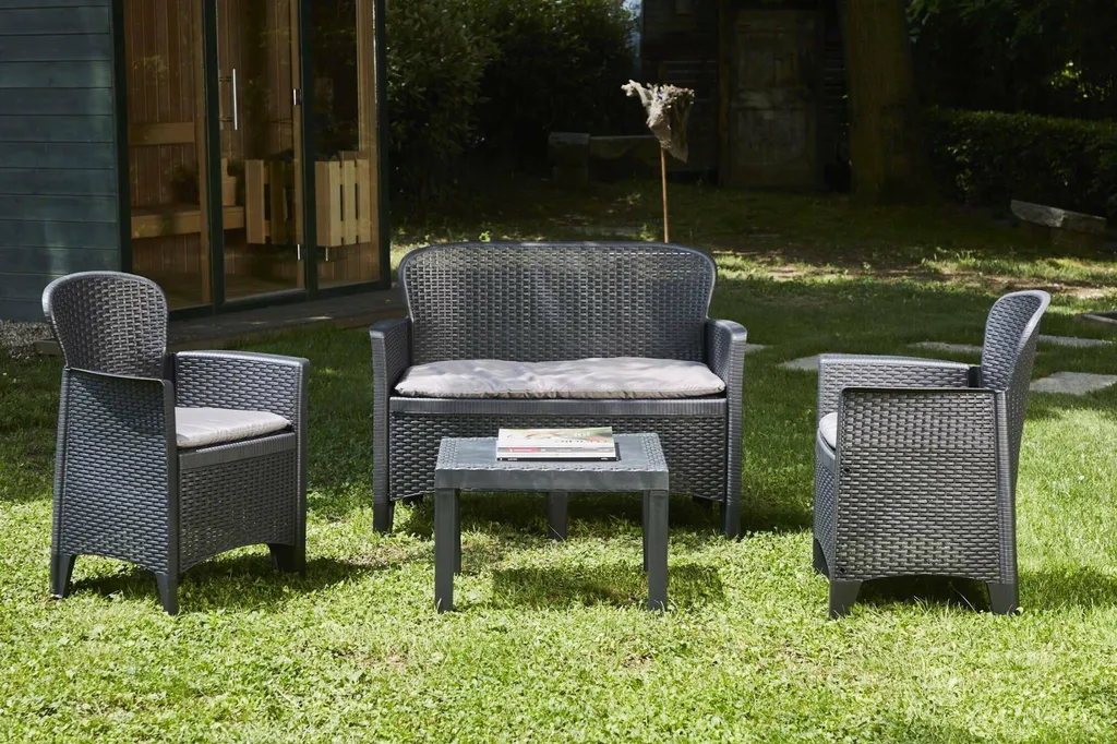 Ensemble salon de jardin 4 places avec coussins confort Progarden