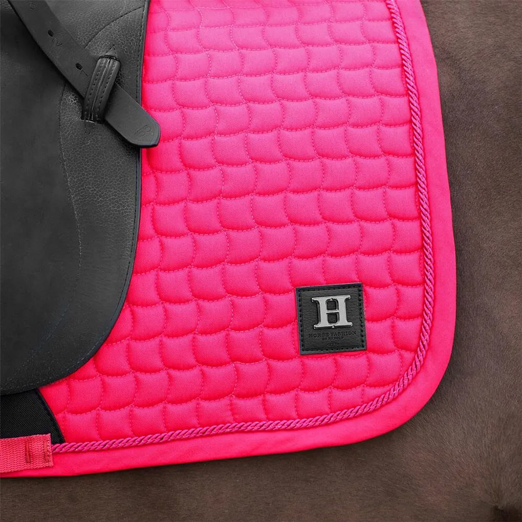 Tapis de selle HV Polo HVPDae GP Viva Magenta pour le travail quotidien
