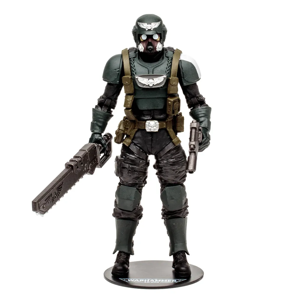 Figurine Darktide Veteran Guardsman 18 cm : la fidélité Warhammer 40k garantie