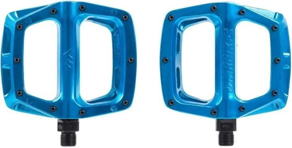 Pédale de plateforme DMR V8 Bleu Électrique : Performance et Adhérence