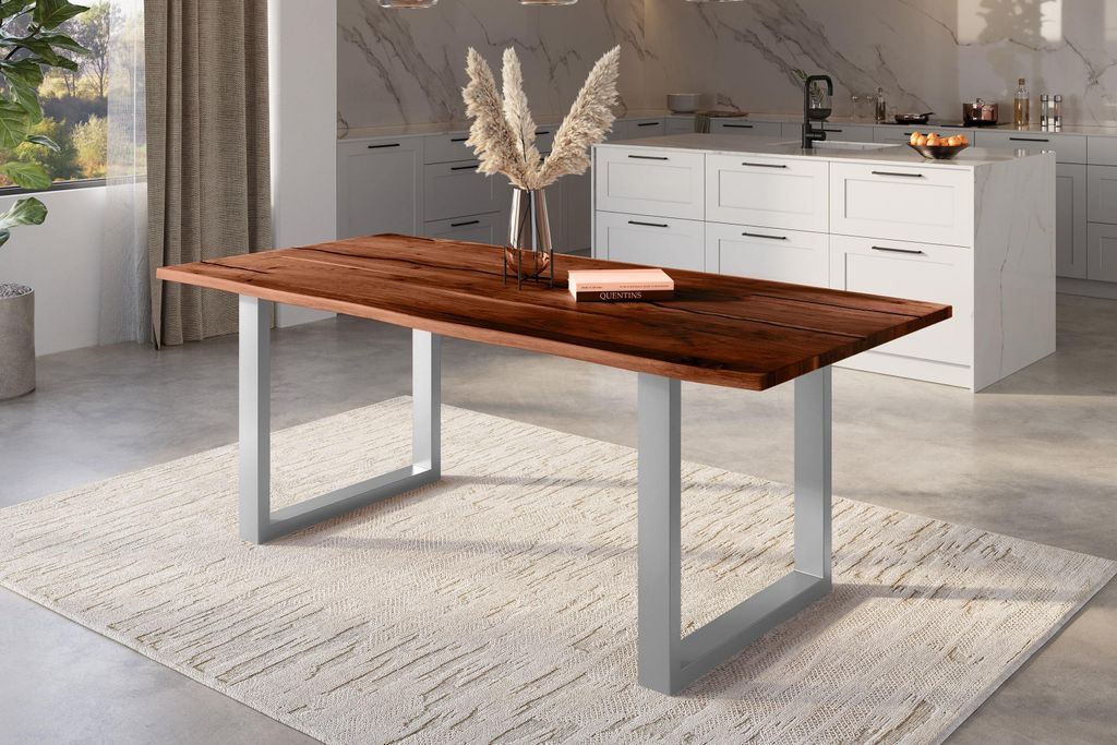 Baumkantentisch Akazie nussbaum mit schwarzen Resin-Adern 200 x 100 cm U-Gestell silber POLLY