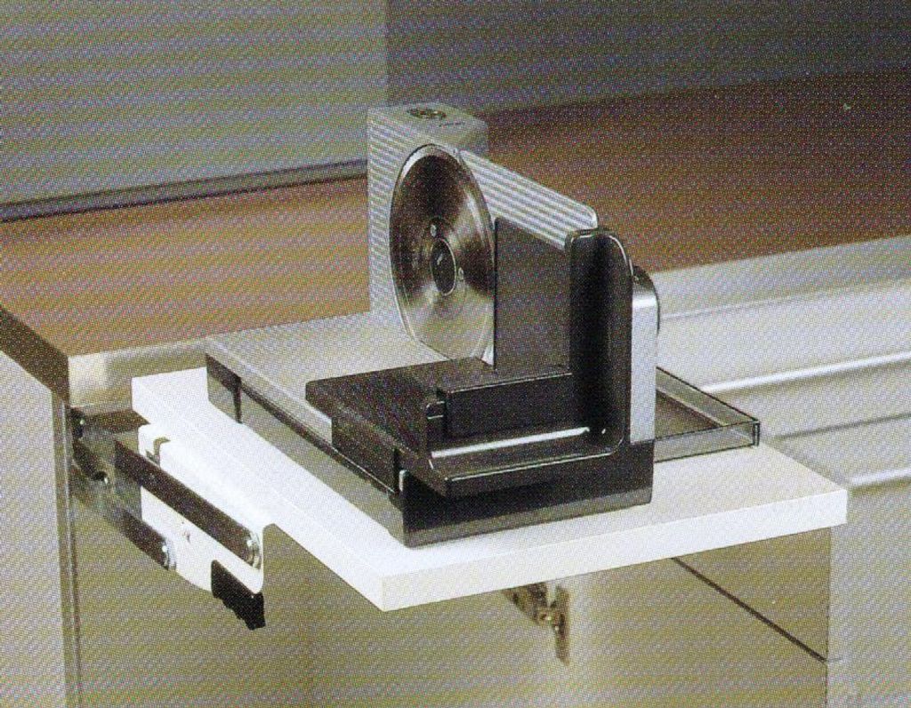 Ritter E118 Einbau-Multischneider links geführt