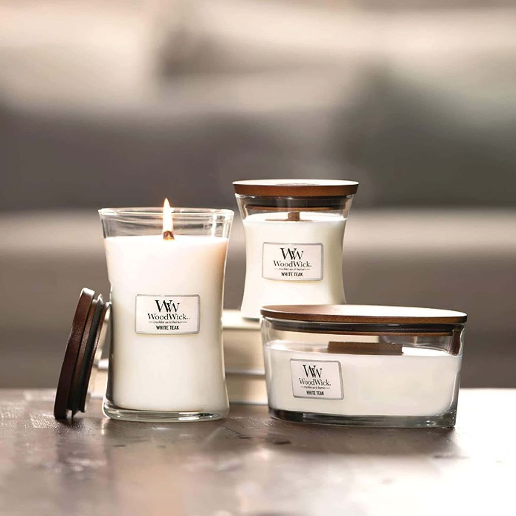 Candela Profumata WoodWick Lavender Spa Con Stoppino In Legno Scoppiettante – 130 Ore Di Fragranza, Vaso A Clessidra