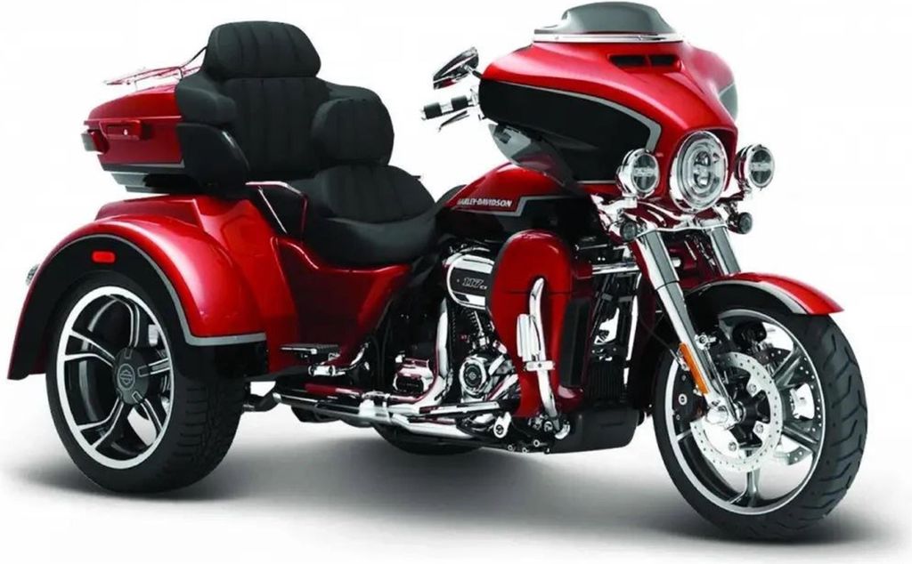 Motocykel Harley-Davidson - 2021 CVO TRI GLIDE Obrázok produktu 