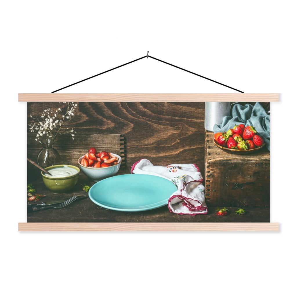 MuchoWow Textilposter Rustikal - Obst - Küchenutensilien - Erdbeere 60x30 cm mit holzfarbenen Rahmen - Dekoration