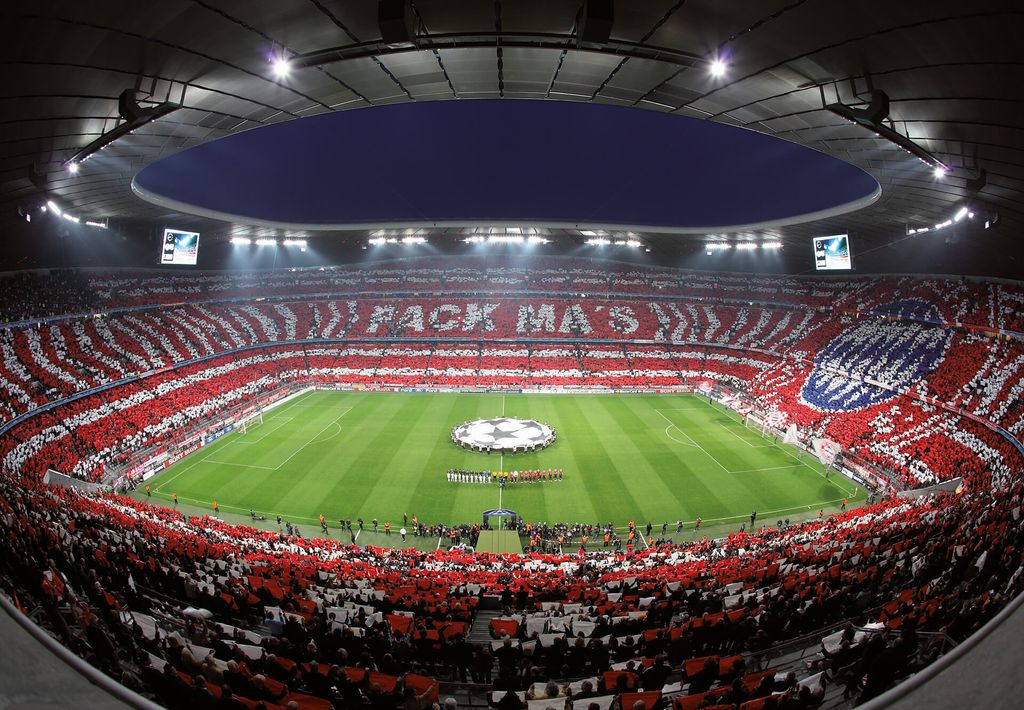 Fototapete FC Bayern Stadion 'Pack Ma's' Produktbild 
