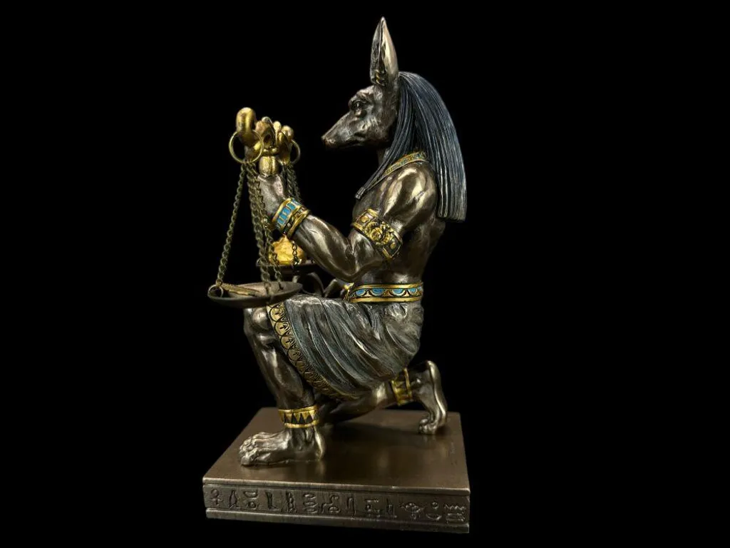 Objet de Collection Anubis : Décoration de Bureau et Idée Cadeau Art - 4