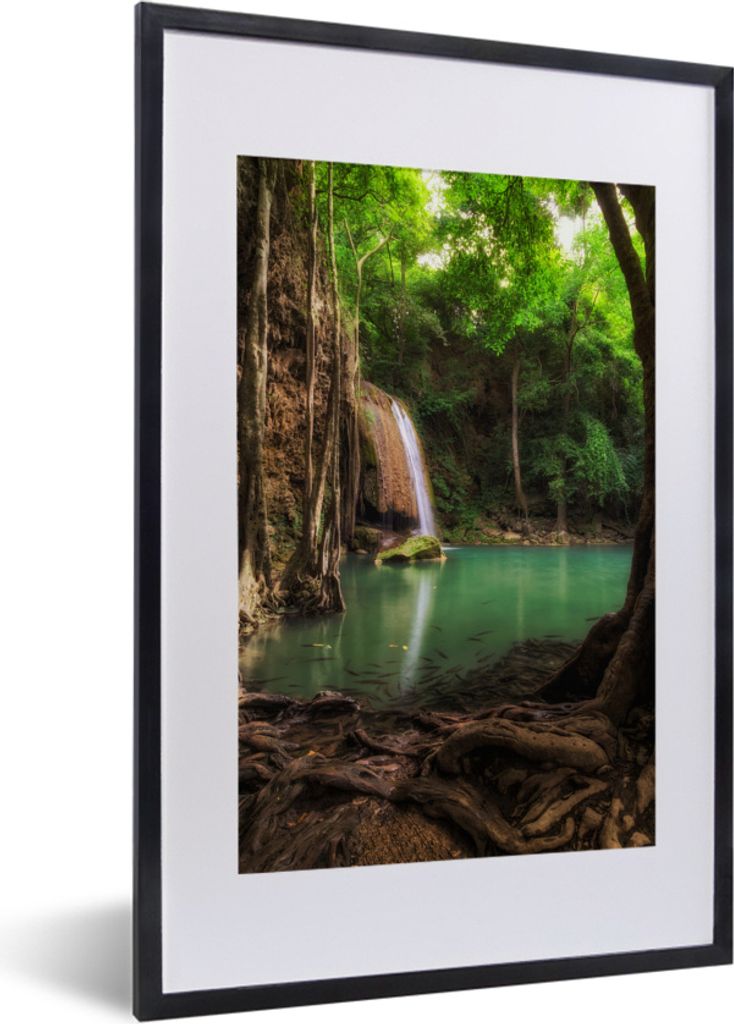MuchoWow MuchoWow Gerahmtes Poster Dunkle Farben rund um den Wasserfall im thailändischen Erawan-Nationalpark 40x60 cm - Poster mit zchwarzem ...