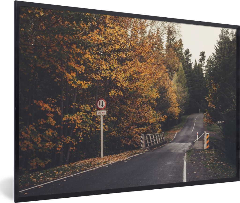 MuchoWow Gerahmtes Poster Bäume - Straße - Herbst 60x40 cm - Poster mit Schwarzem Bilderrahmen Wandposter Rahmen Foto Bilder - Printing - Wandd...