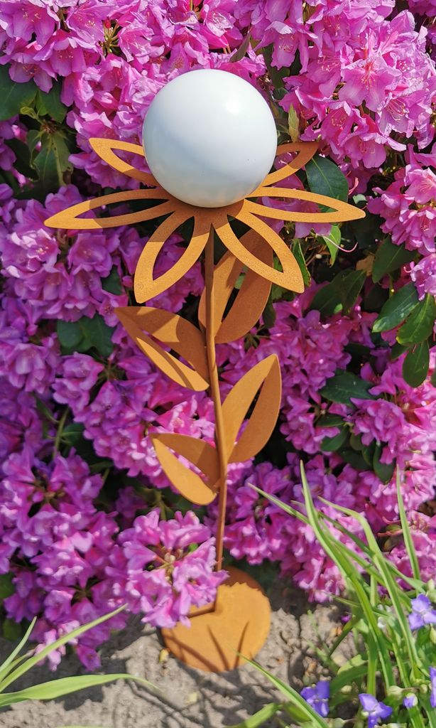 Skulptur Blume Paris Corten 77 cm Kugel Edelstahl weiß matt gebürstet Cortenstahl Dekoration Garten
