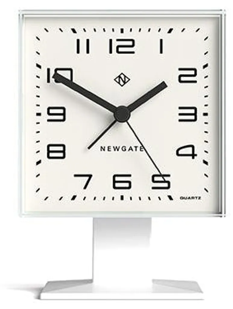 Réveil Newgate ALM/VIC67PW sans tic-tac pour un sommeil réparateur calme
