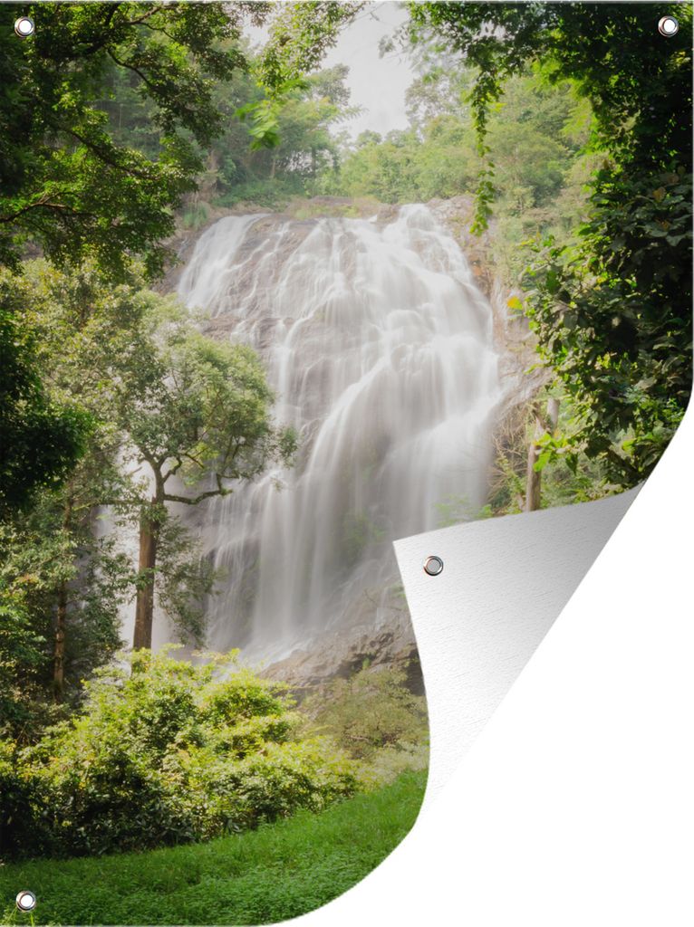 MuchoWow 30x40 cm Outdoor-Poster Gartendeko Sichtschutz Garten Poster für den Garten Der tosende Wasserfall in der überwucherten Landschaft de...