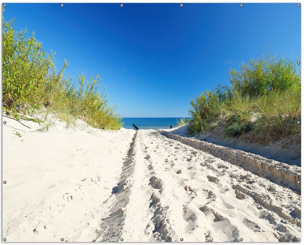 Wallario XXL Outdoor-Poster für Garten oder Balkon, Motiv Auf dem Sandweg zum Strand - Blauer Himmel über dem Meer, in ca. 250 x 200 cm
