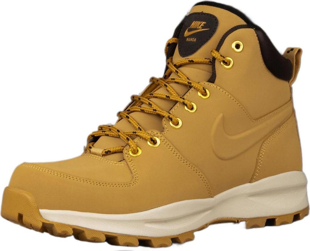 A single Nike Manoa Leather ACG boot is shown against a white background.