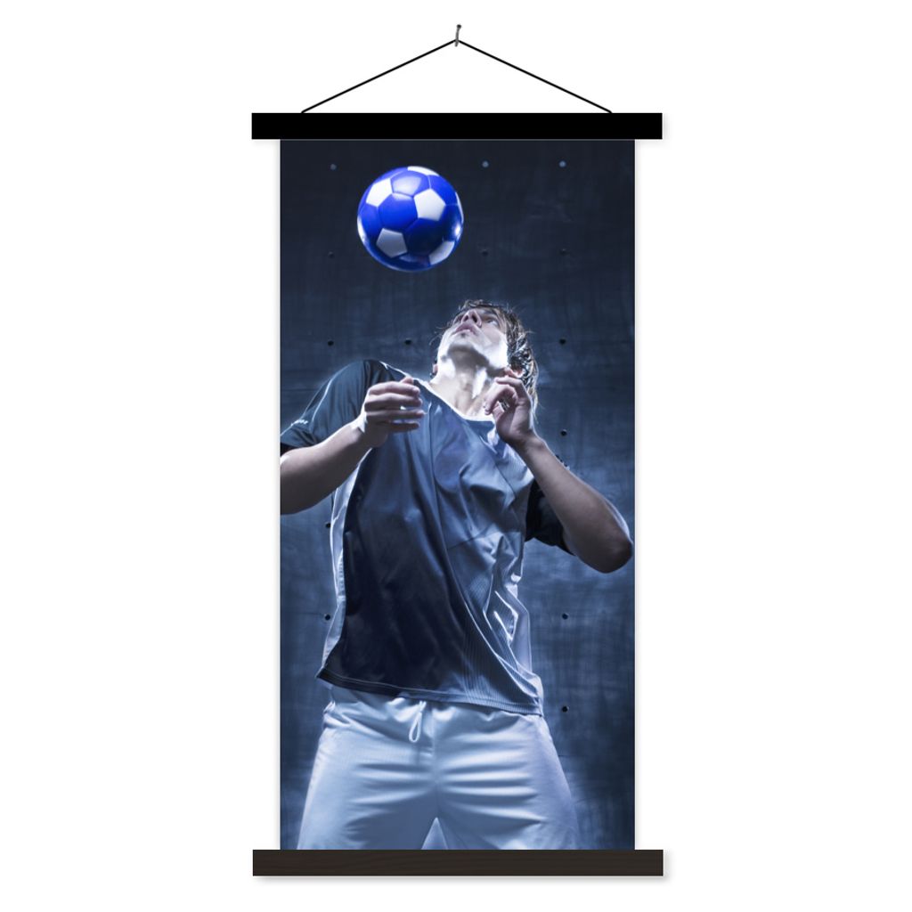 MuchoWow Textilposter Hochbegabter Fußballer 60x120 cm mit schwarzem Rahmen - Magnete