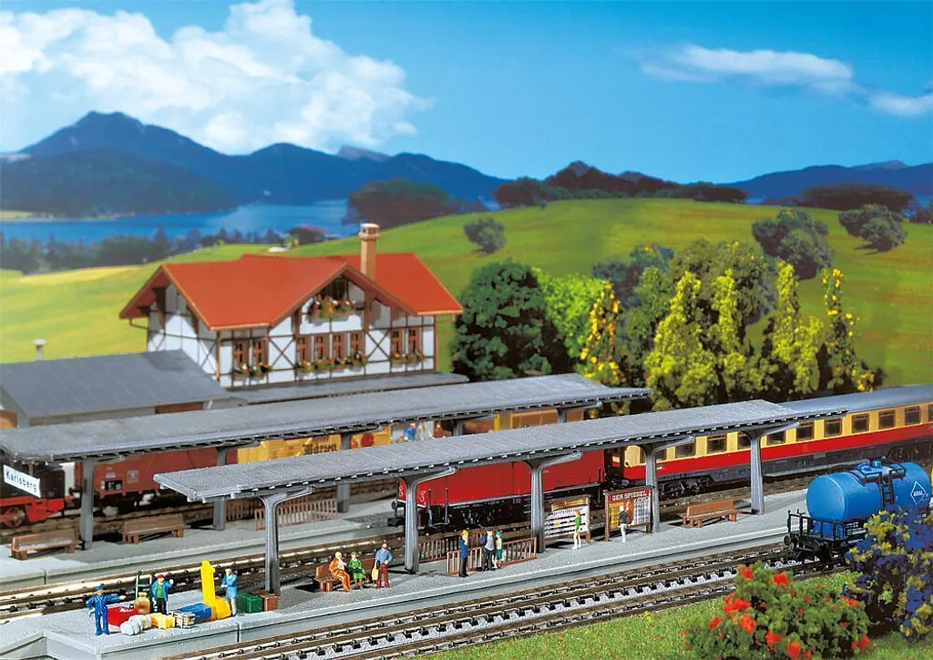 Faller 222126 - Lot de 2 quais de gare Époque I pour modélisme ferroviaire